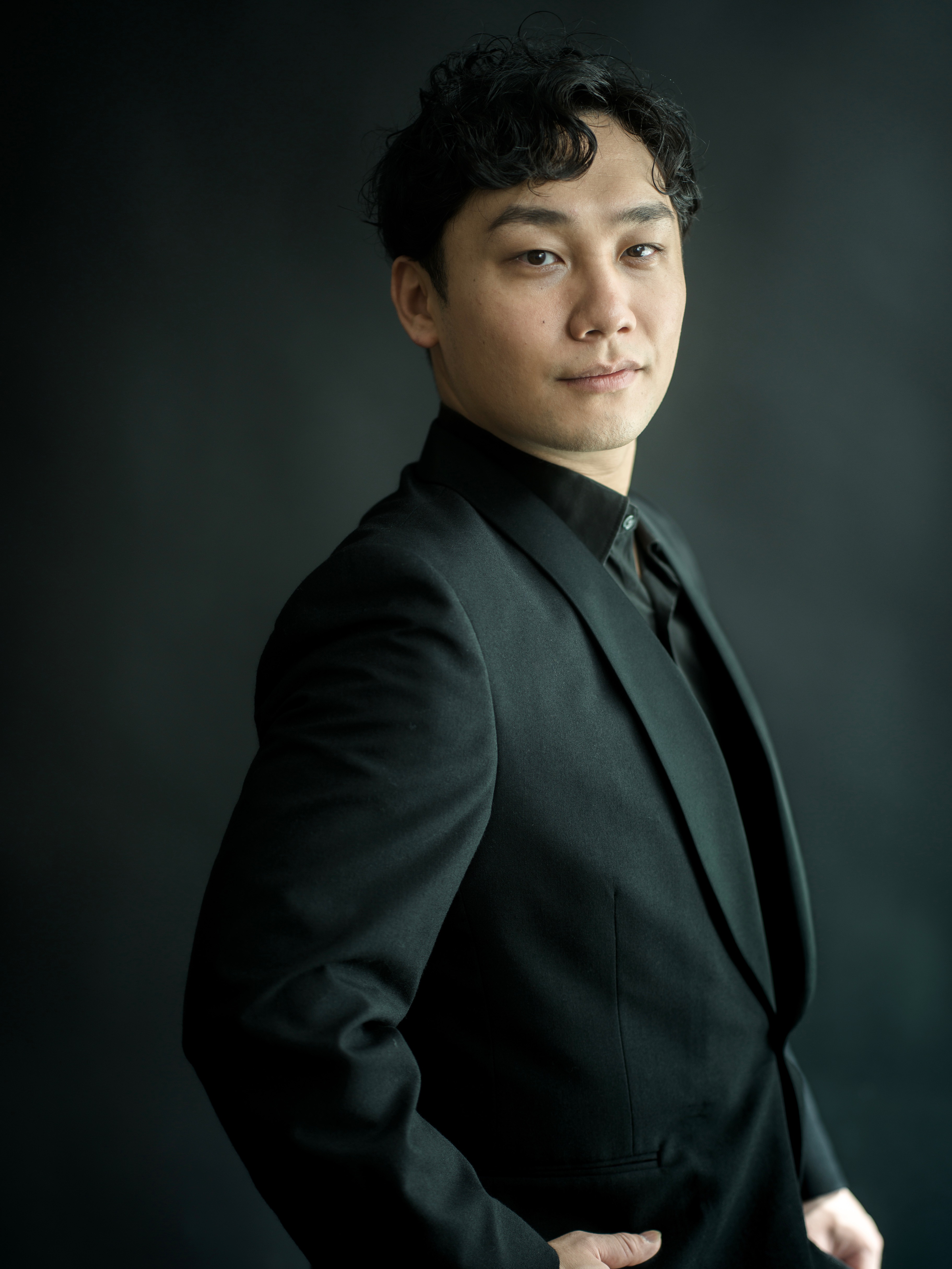 テノール 西山 詩苑